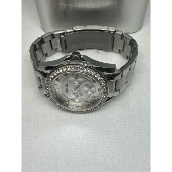 Fossil Riley ES3202 Women's Silver Stainless Steel Analog Dial Watch YAY45 - Picture 6 of 9